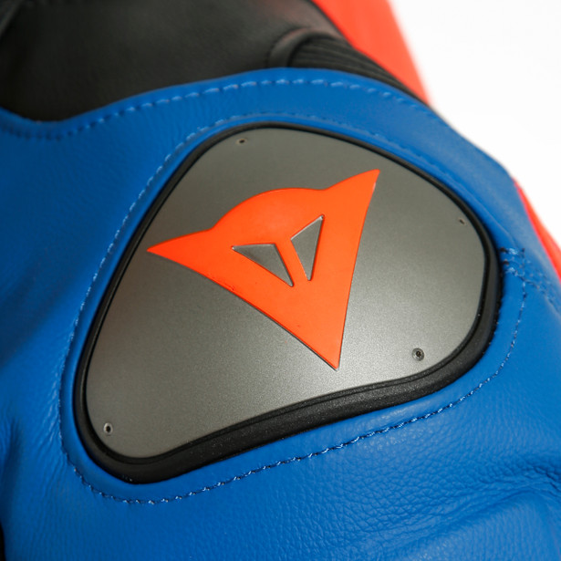 LAGUNA SECA 5 1PC LEATHER SUIT PERF.