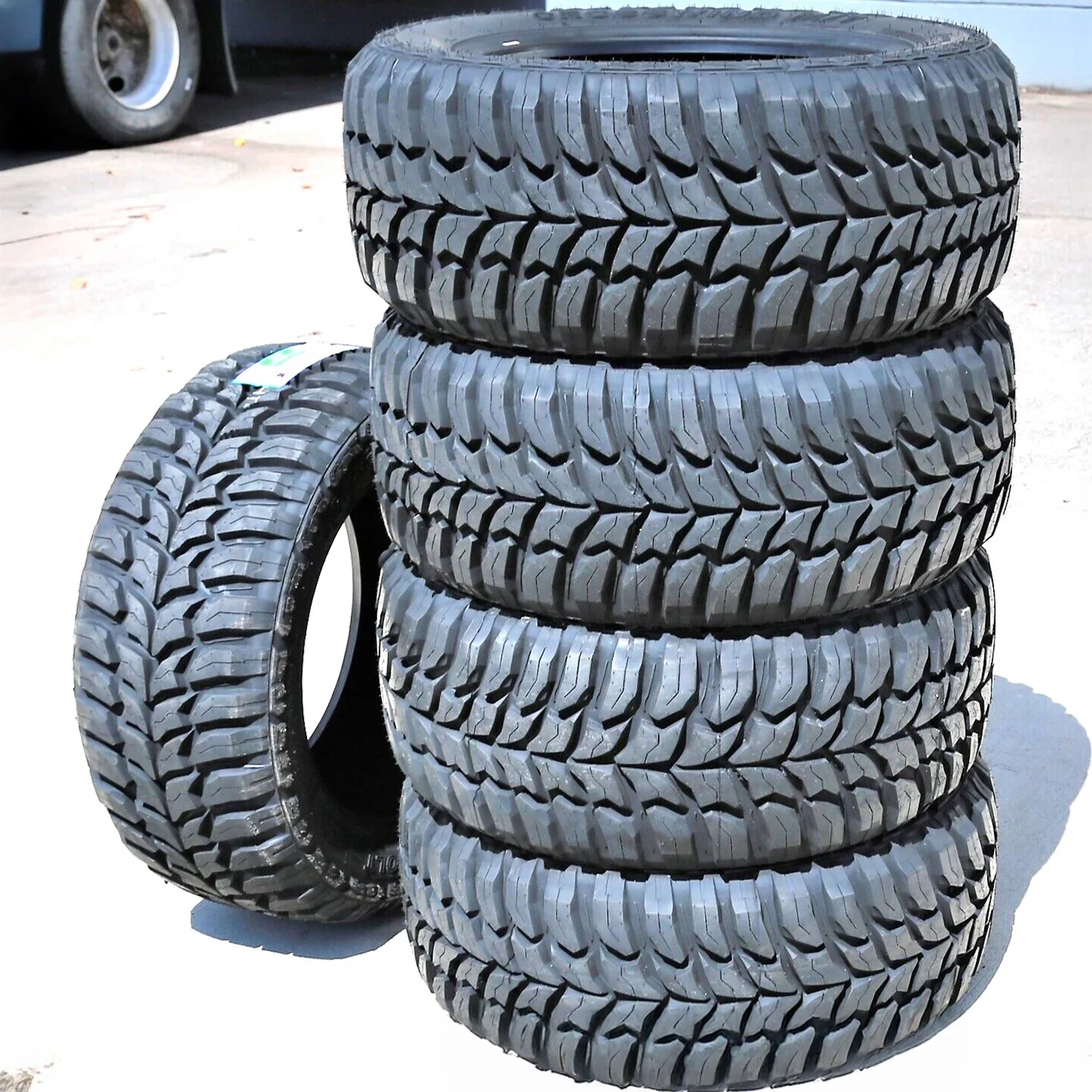 Set of 4 Crosswind M/T 275/70R18 125/122Q E 10 Ply mud Light Truck Tires