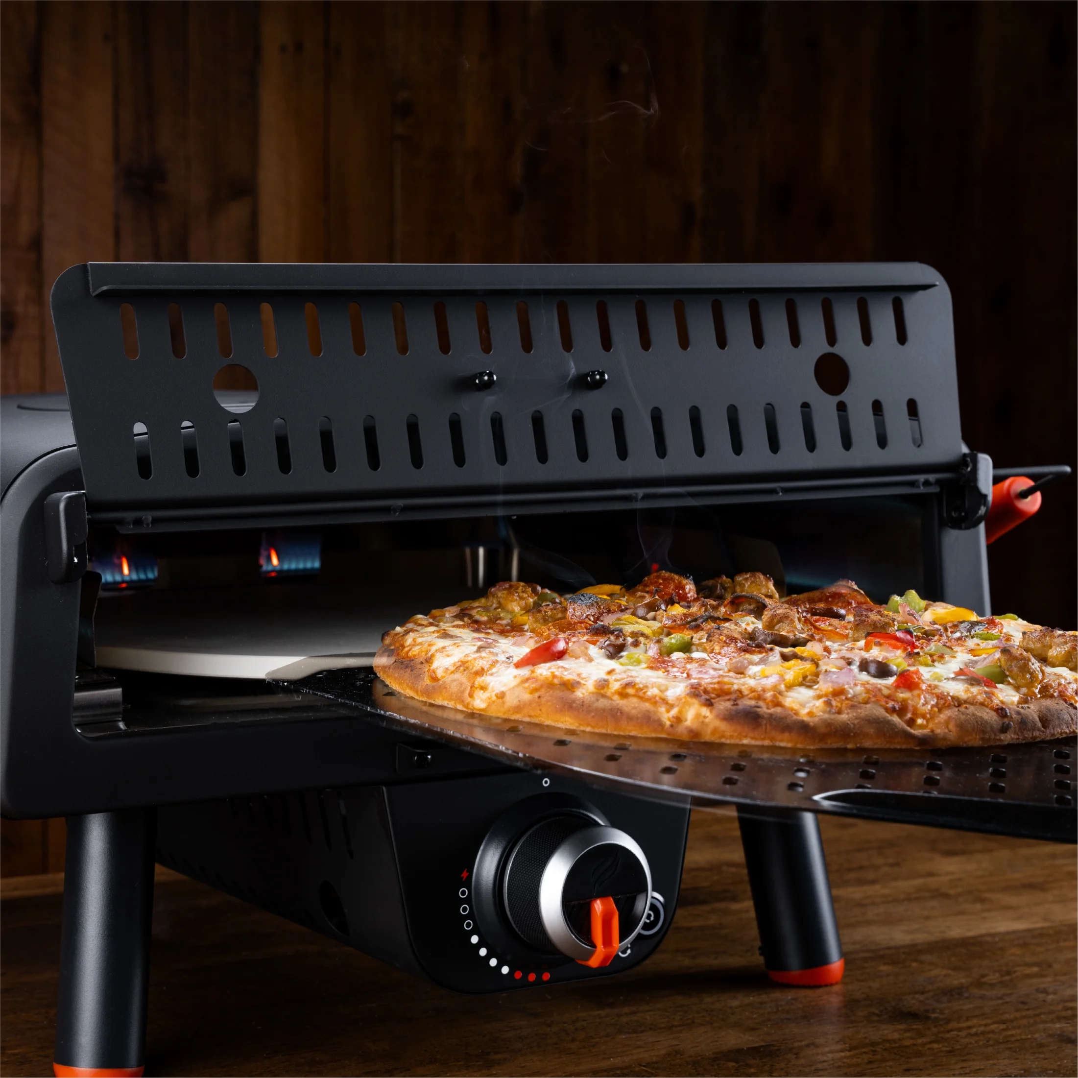 Blackstone Outdoor Tabletop Propane Pizza Oven with 13�?Rotating Pizza Stone
