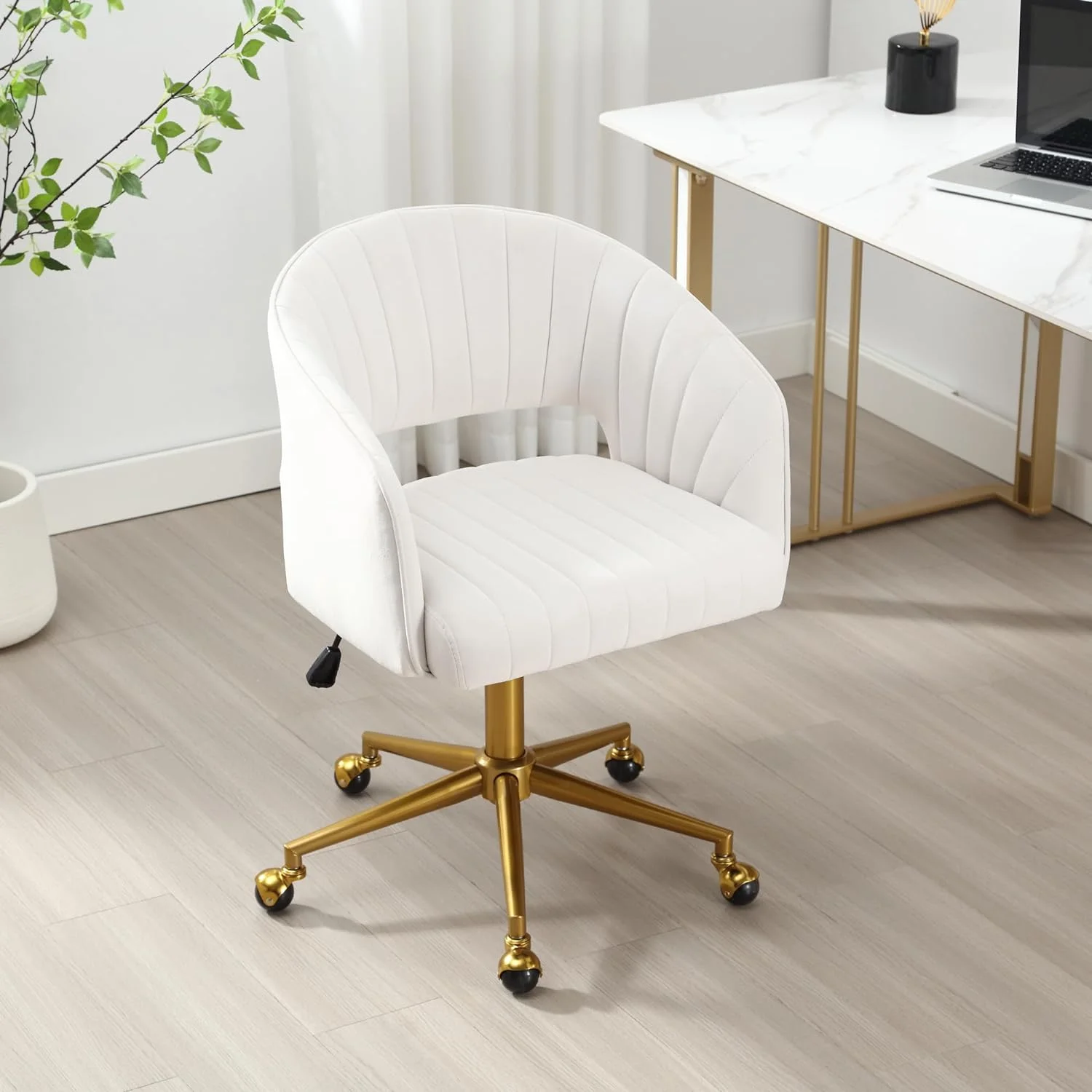 Home Office Swivel Desk Chair, Modern Velvet Vanity Chair, Height Adjustable Armchair with Gold Base, Ergonomic Office Chair for Task Study Computer Room, Beige