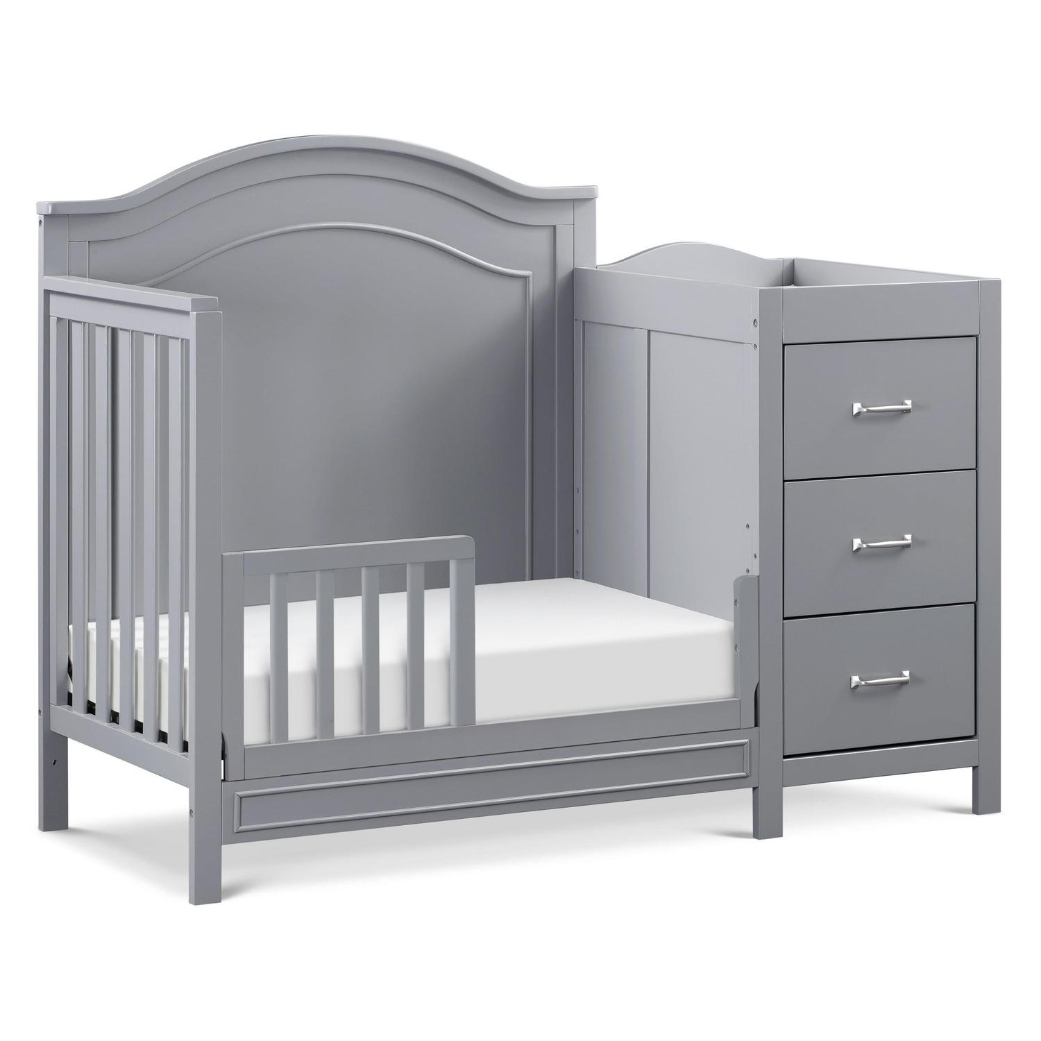 DaVinci Charlie 4-in-1 Convertible Mini Crib & Changer in Grey